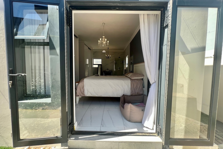 To Let 4 Bedroom Property for Rent in Sagewood Western Cape